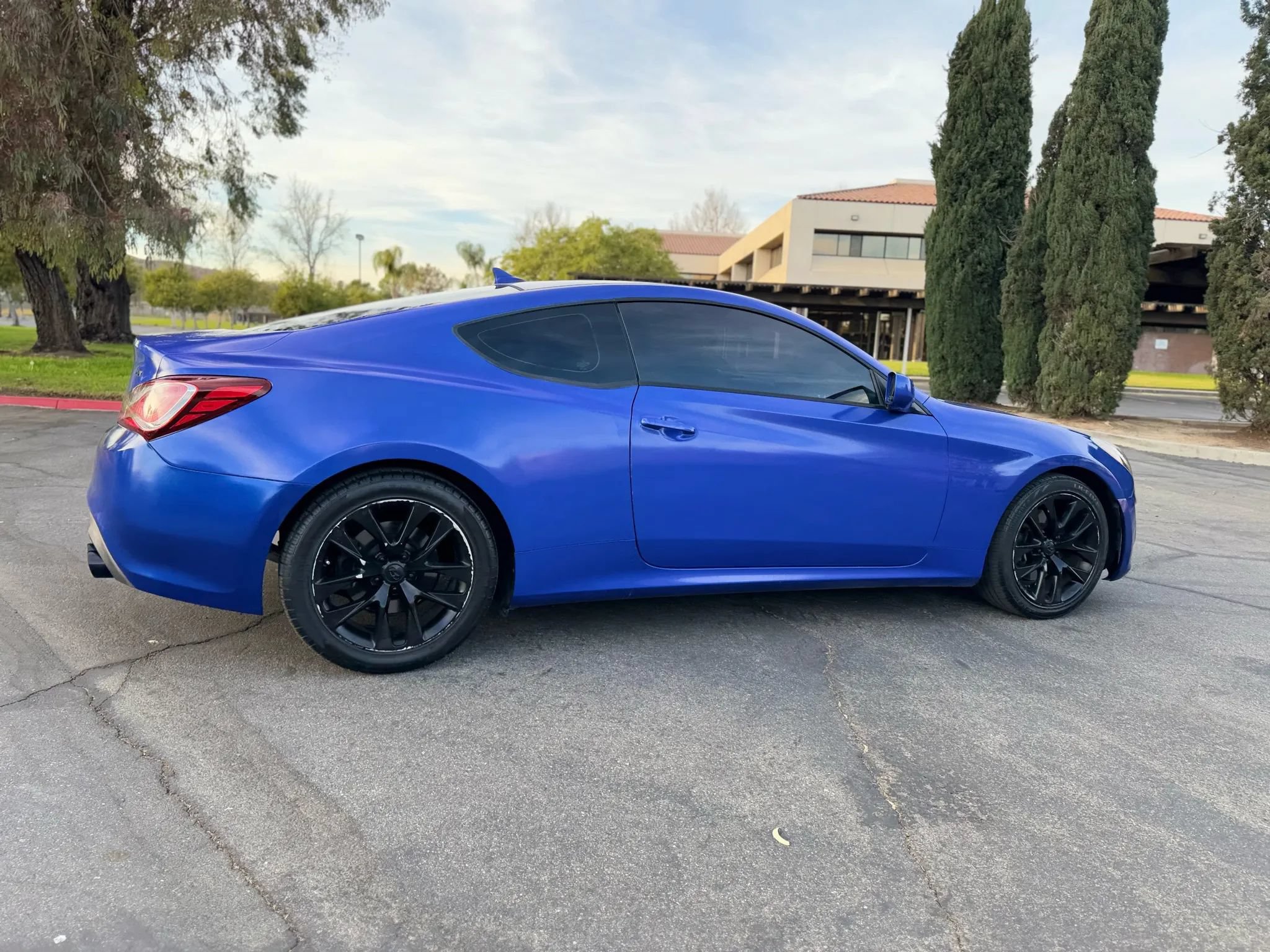 Used 2013 Hyundai Genesis 2.0T RWD image 25