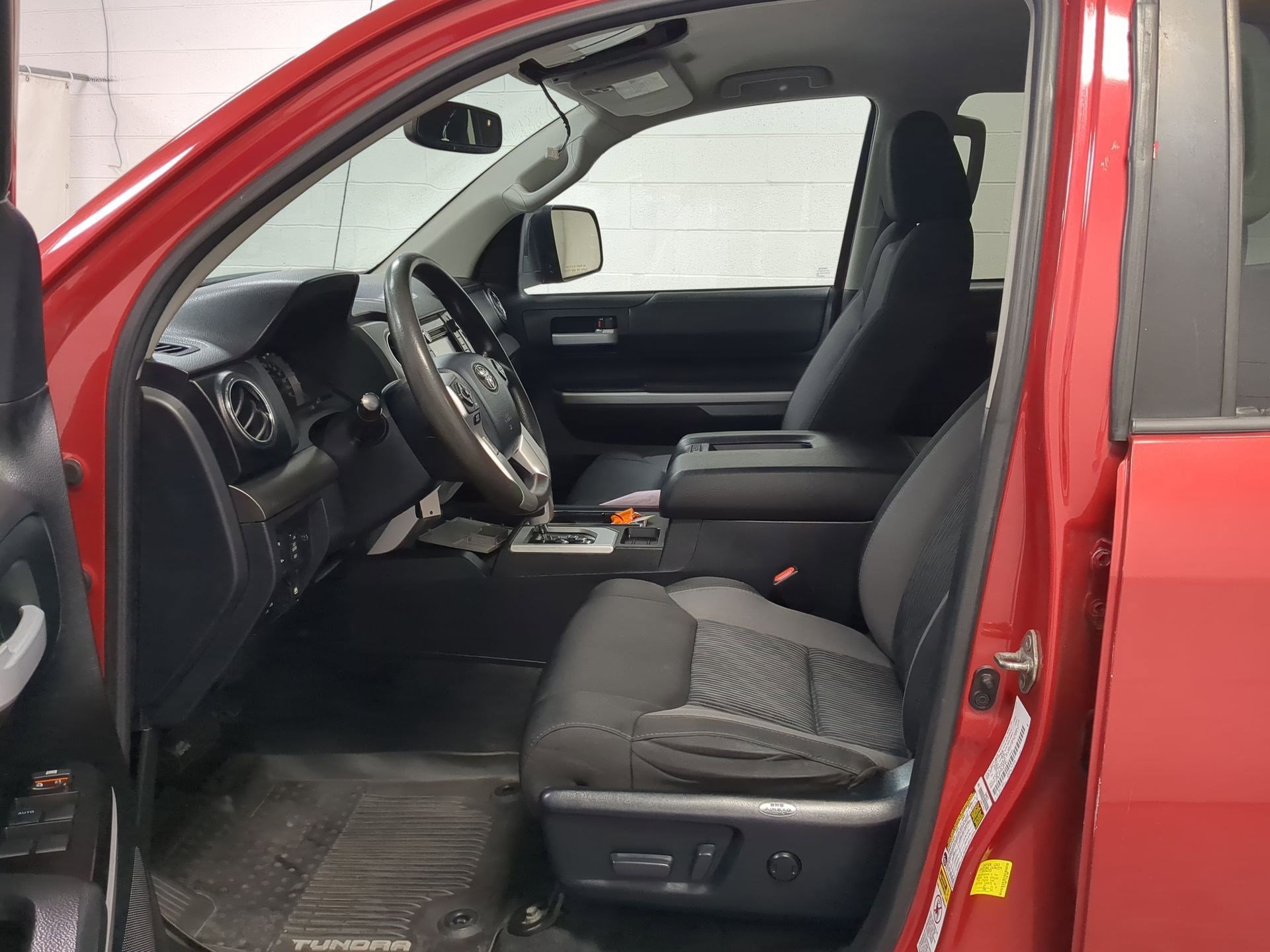 Used 2017 Toyota Tundra SR5 w/ TRD Off Road Package image 17