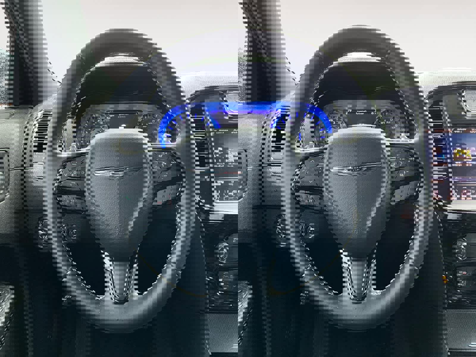 Used 2016 Chrysler 300 S image 14