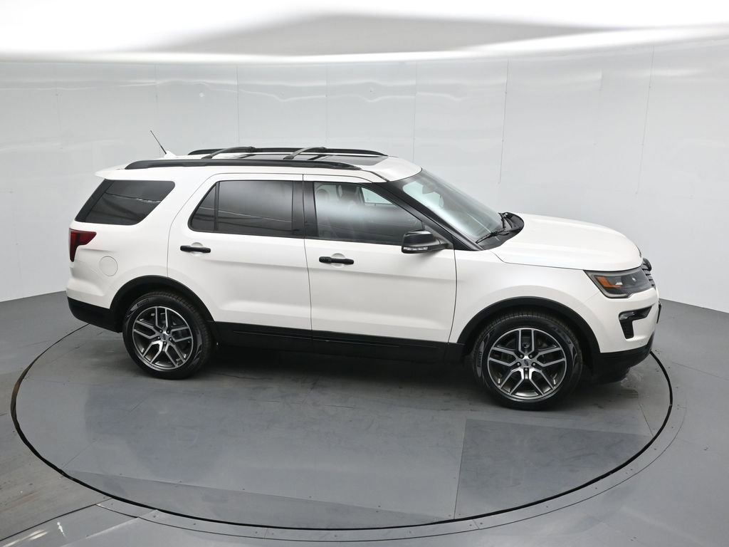 Certified 2018 Ford Explorer Sport image 59