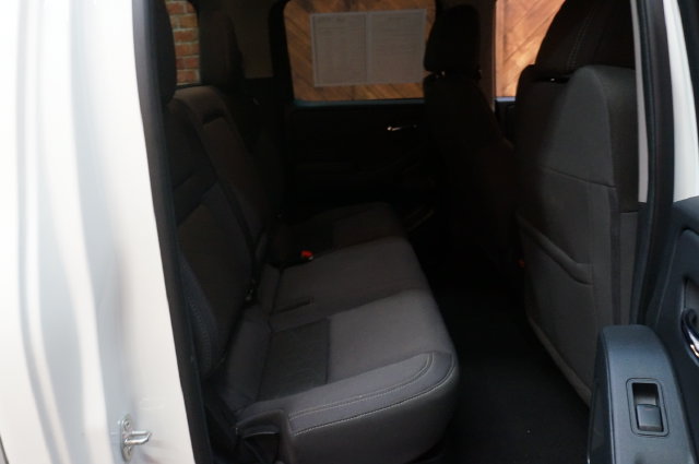 Certified 2026 Nissan Frontier SV AWD/4WD image 43