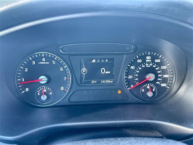 Used 2017 Kia Sorento LX image 12