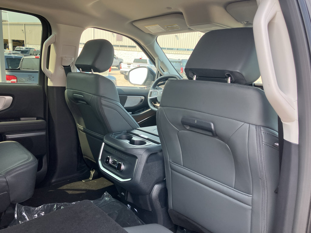 New 2027 Ford Expedition Active AWD/4WD image 29