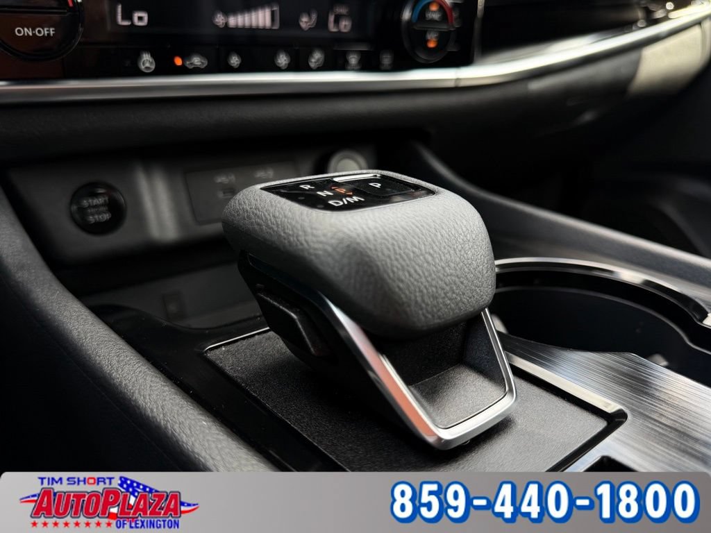 Used 2024 Nissan Rogue SL AWD/4WD image 21