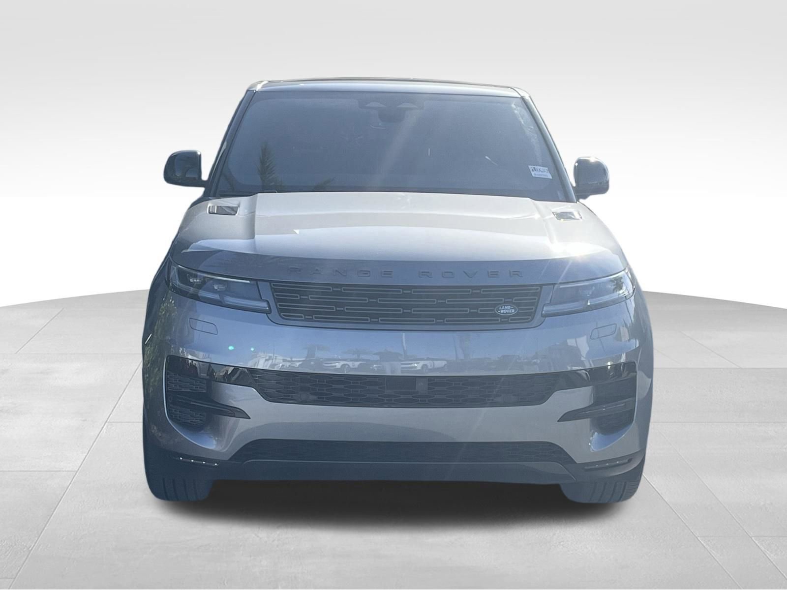 Certified 2025 Land Rover Range Rover Sport S image 2