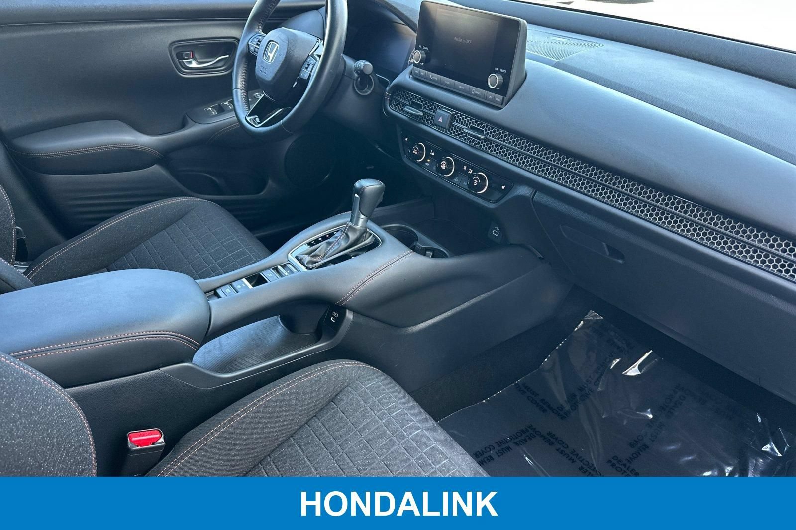Used 2024 Honda HR-V Sport image 17