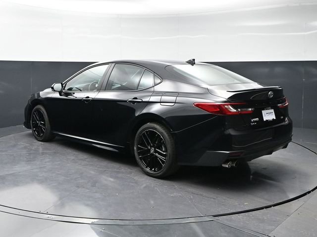 Used 2025 Toyota Camry SE FWD image 7