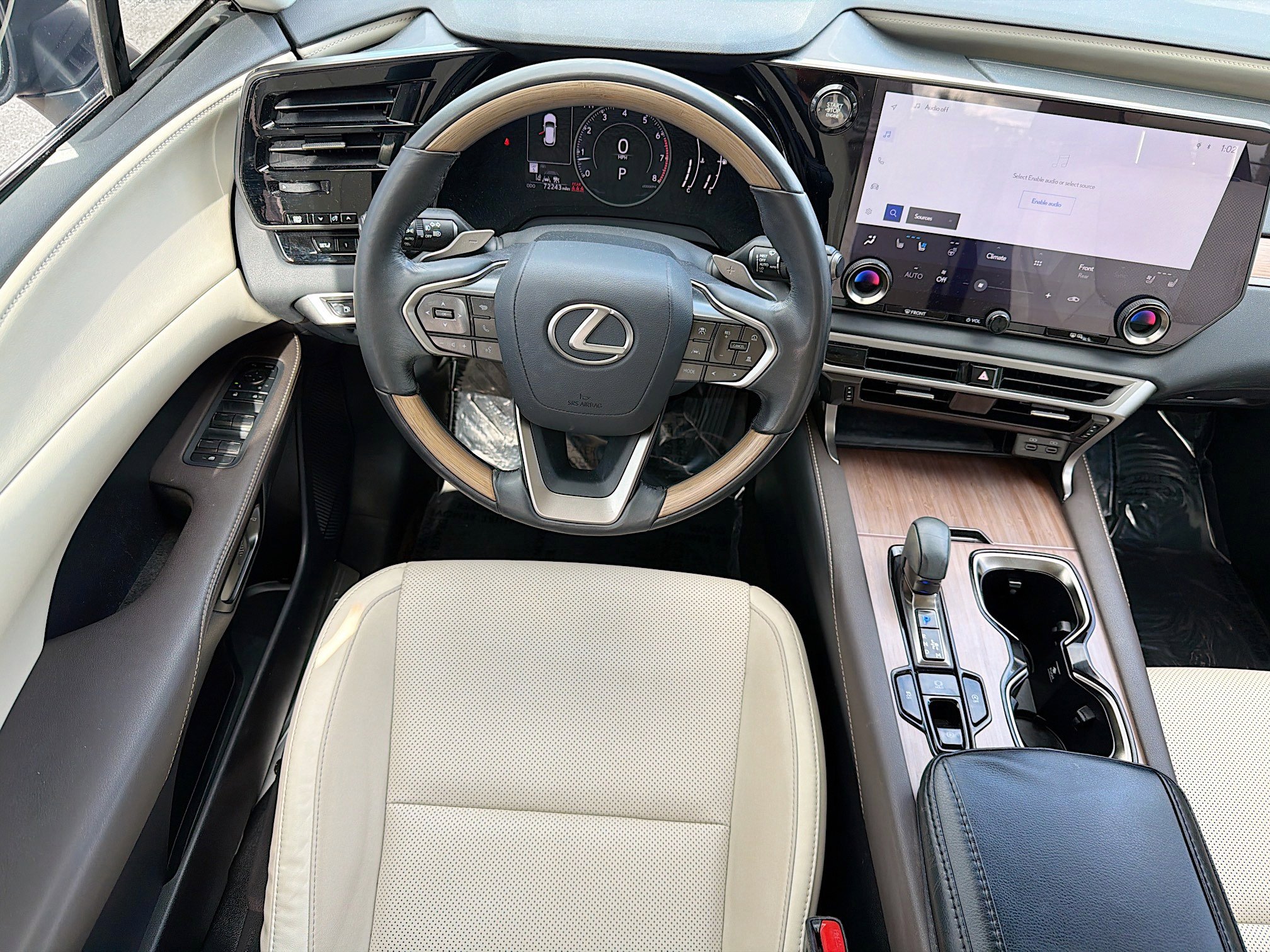 Used 2023 Lexus RX 350 FWD image 17