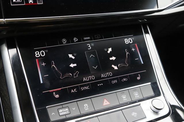 Used 2025 Audi Q7 2.0T Premium w/ Convenience Plus Package image 28