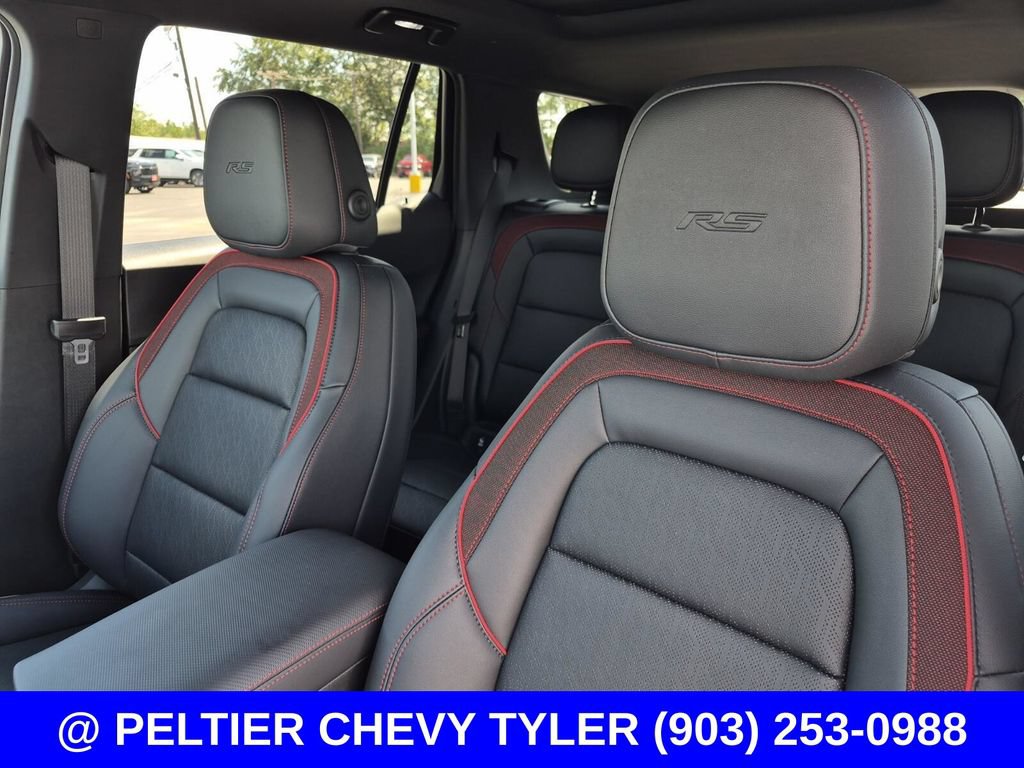 Used 2027 Chevrolet Equinox RS w/ Safety and Technology Package AWD/4WD image 36