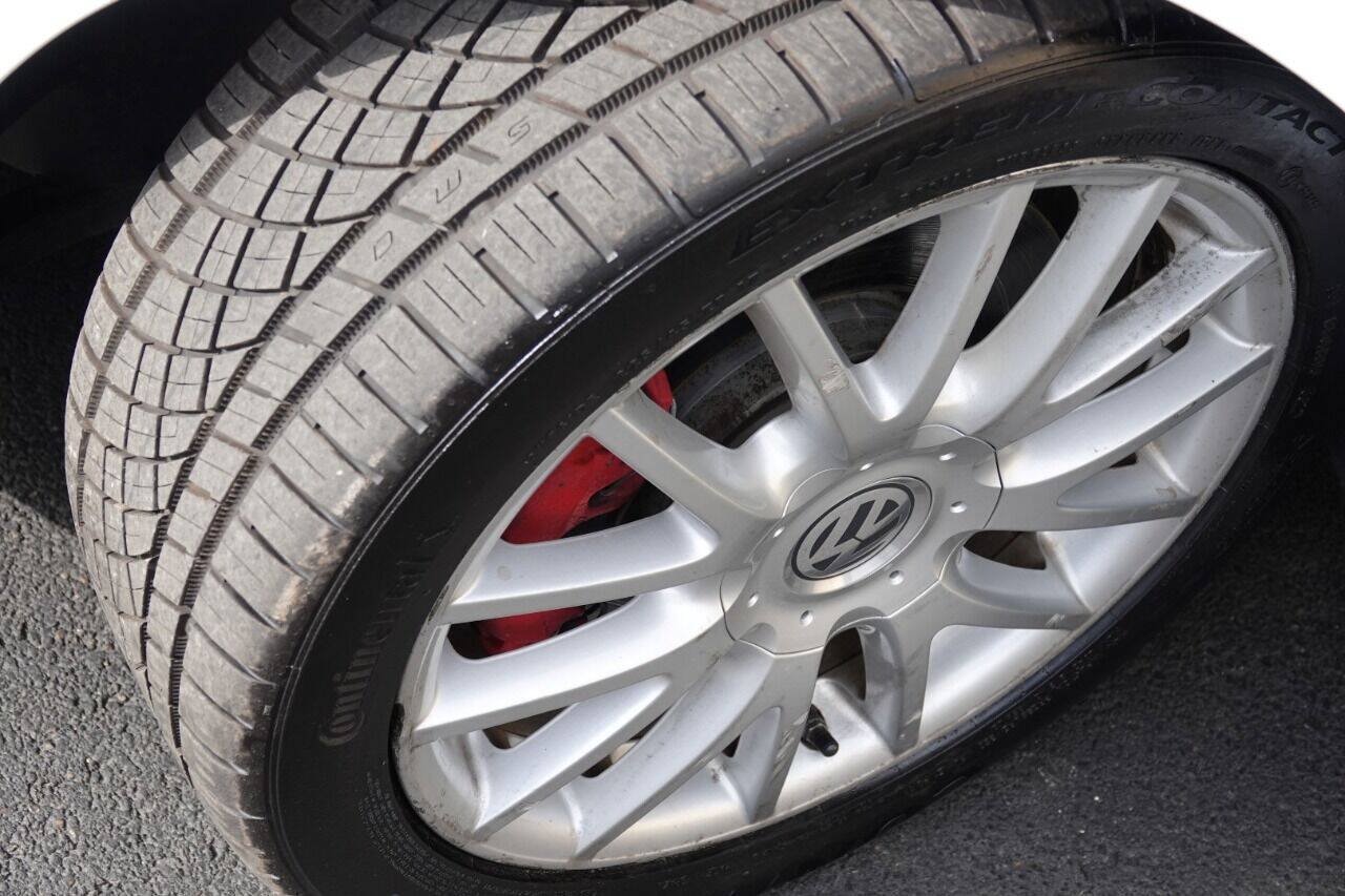 Used 2007 Volkswagen GTI 4-Door FWD image 34