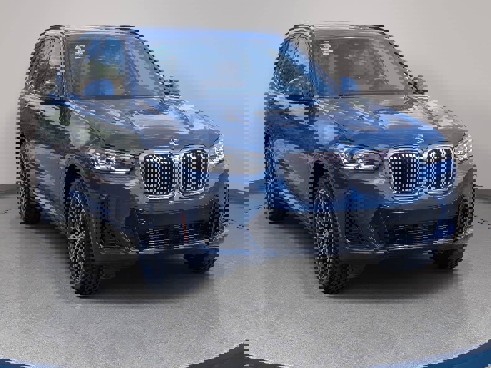 Used 2024 BMW X3 xDrive30i w/ Premium Package image 3