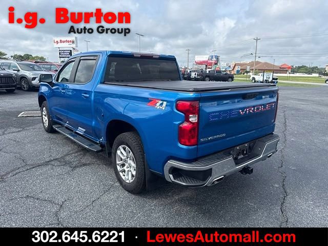 Used 2022 Chevrolet Silverado 1500 LT AWD/4WD image 5