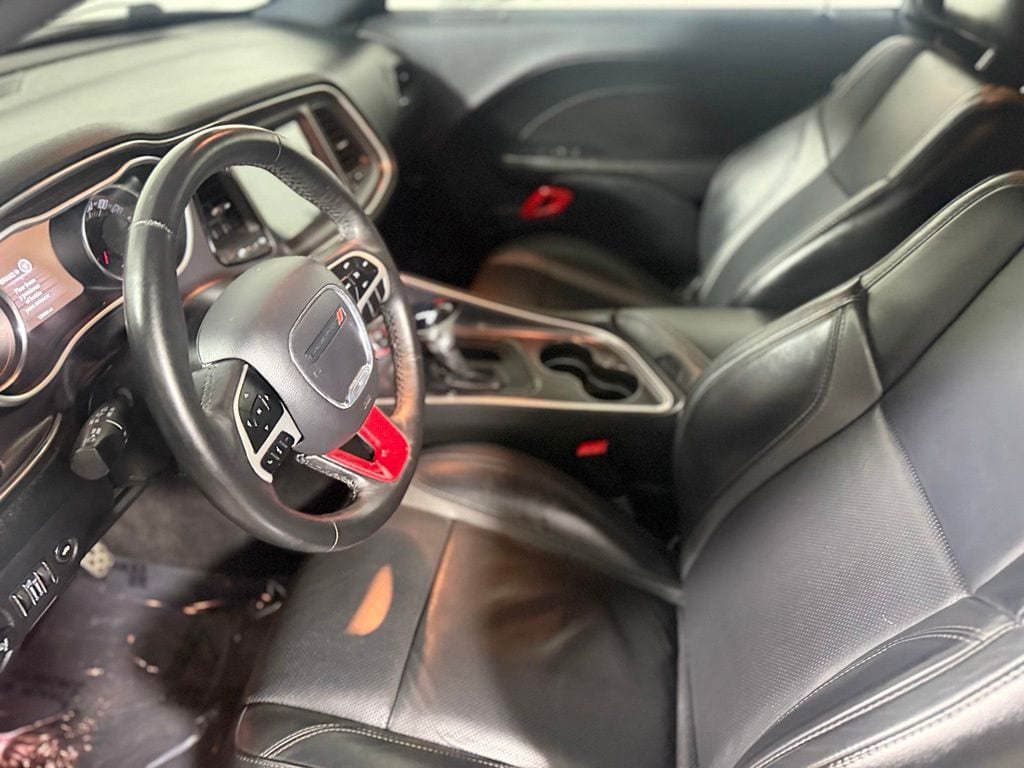 Used 2017 Dodge Challenger R/T Plus RWD image 20