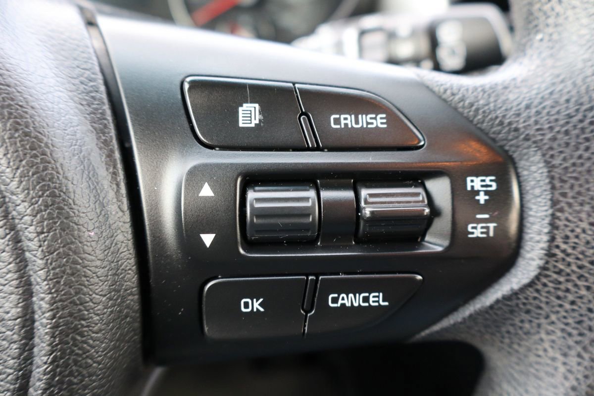 Used 2017 Kia Sorento AWD image 32
