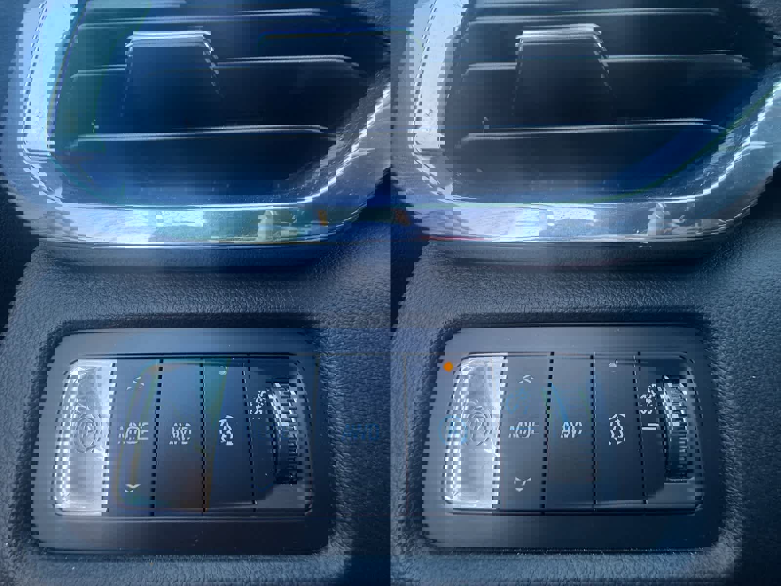 Used 2025 GMC Acadia Elevation image 21