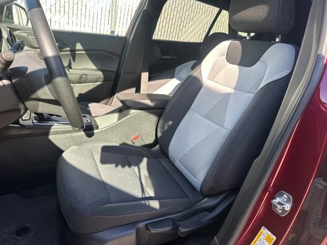 Used 2024 Chevrolet Trax RS w/ Driver Confidence Package FWD image 13
