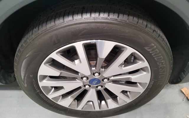 Used 2022 Ford Escape Titanium w/ Class II Trailer Tow Package image 47