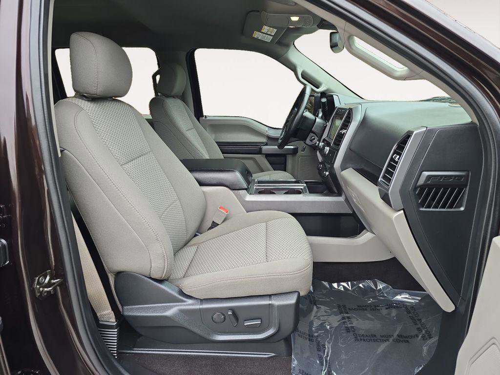 Used 2019 Ford F150 XLT w/ Equipment Group 302A Luxury image 7