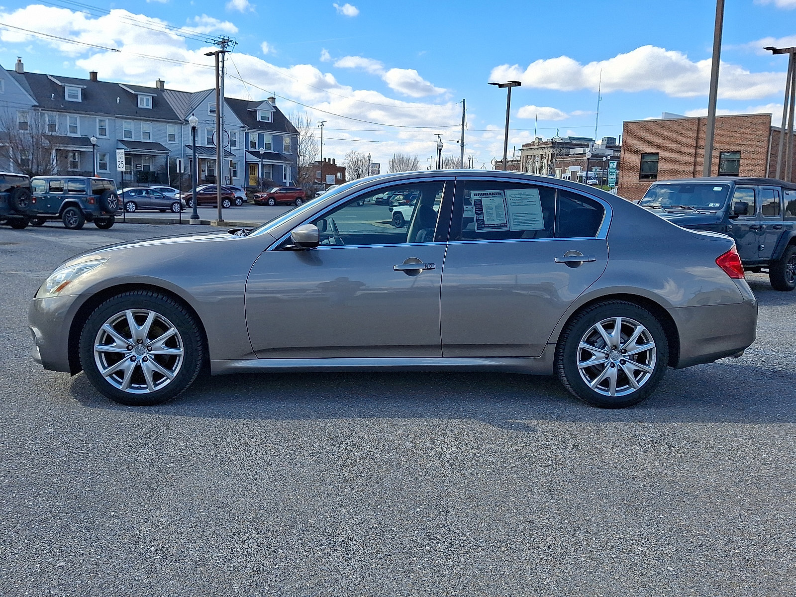 Used 2013 INFINITI G37 x w/ Premium Pkg AWD/4WD image 4