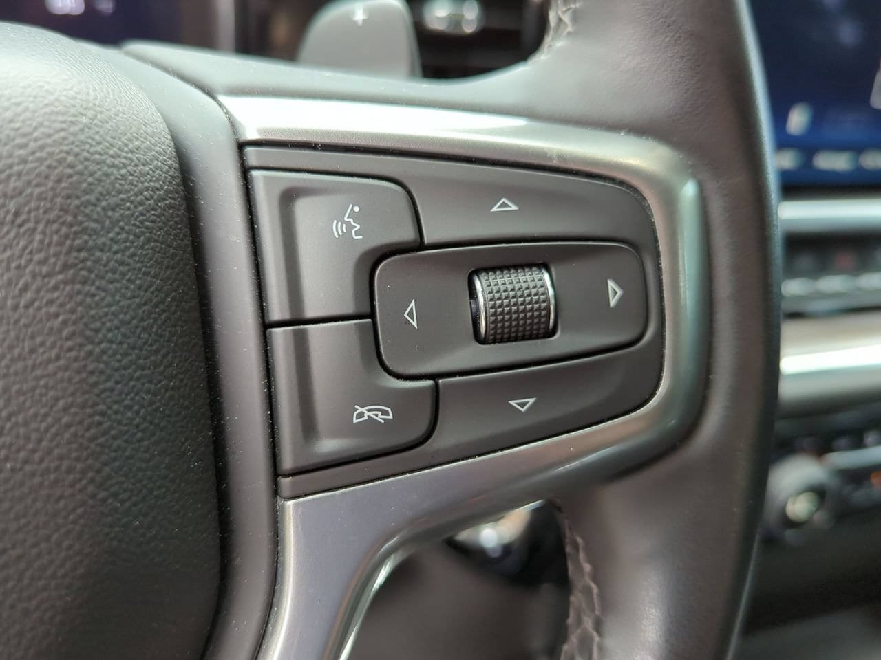 Certified 2024 Chevrolet Silverado 1500 LTZ w/ LTZ Convenience Package II RWD image 13