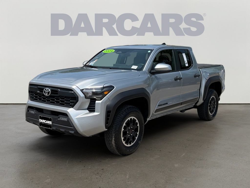 Used 2024 Toyota Tacoma TRD Off-Road w/ TRD Off Road Upgrade Package AWD/4WD image 3