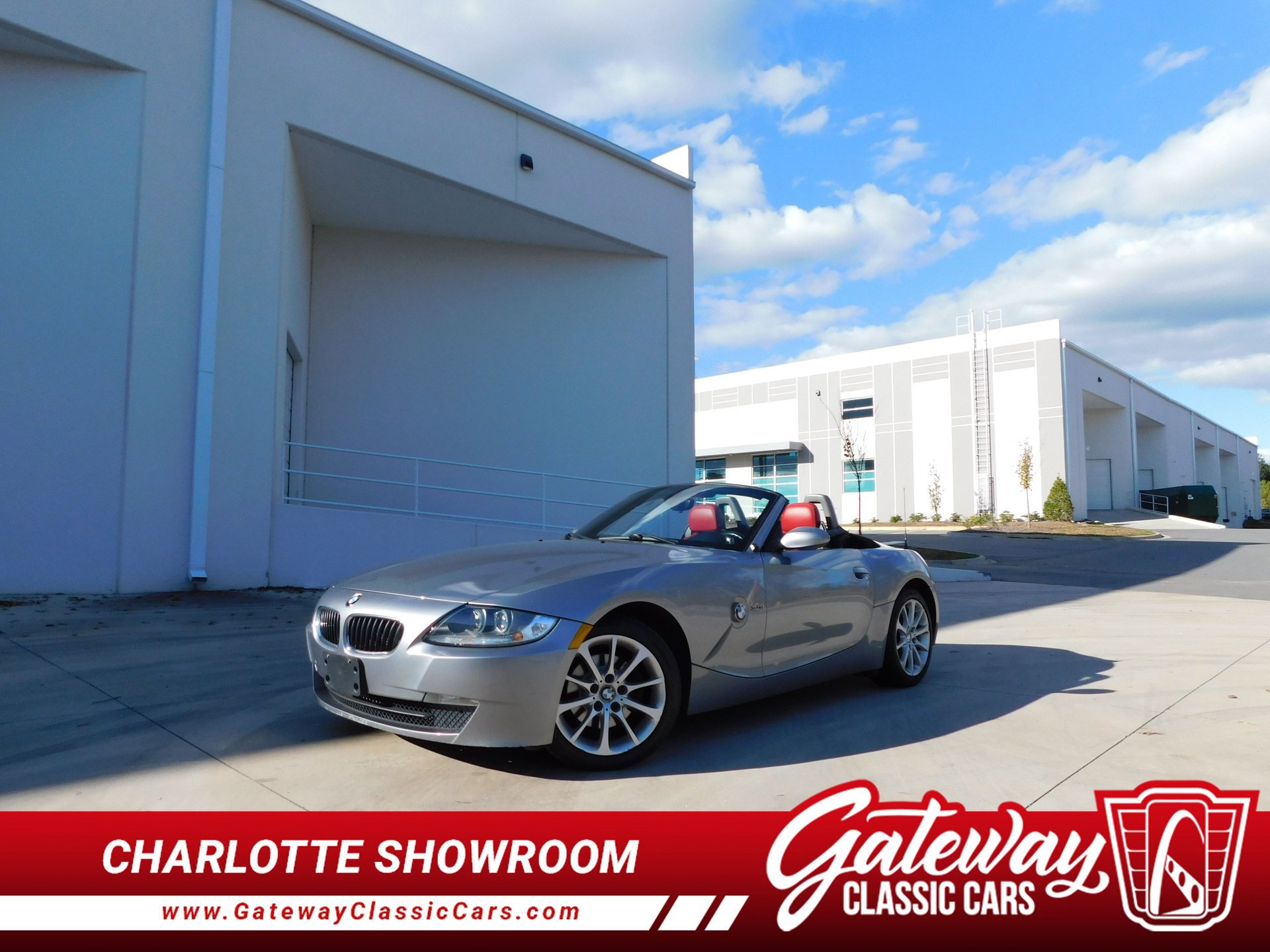 Used 2006 BMW Z4 3.0i RWD image 1