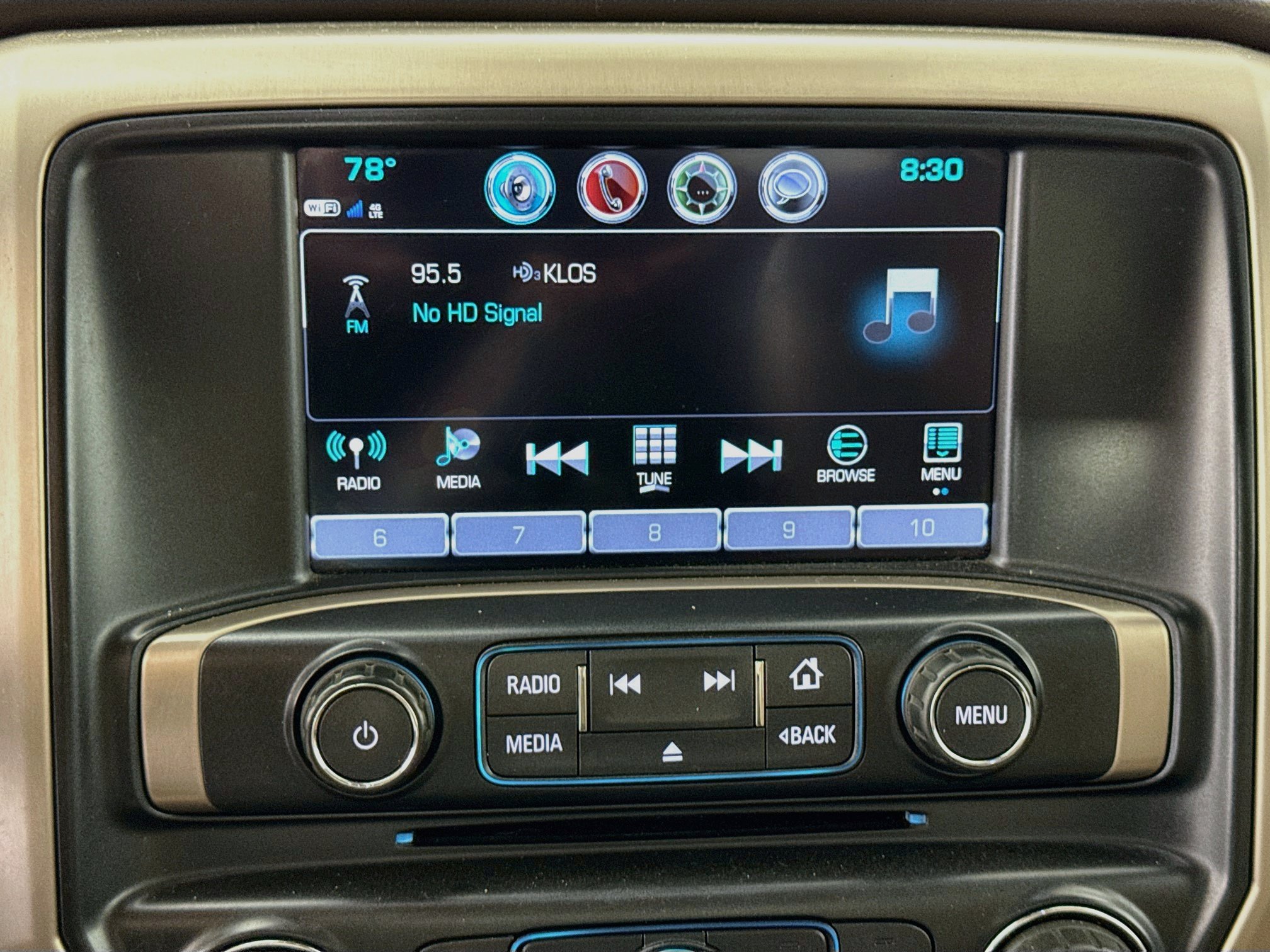 Used 2018 GMC Sierra 2500 Denali w/ Duramax Plus Package AWD/4WD image 17