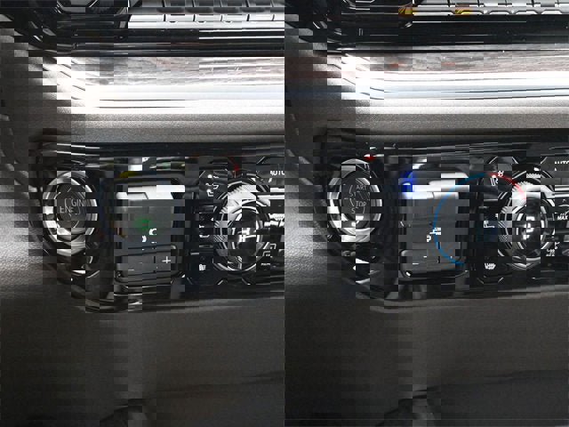 New 2026 Chevrolet Silverado 1500 LTZ w/ LTZ Premium Package image 34