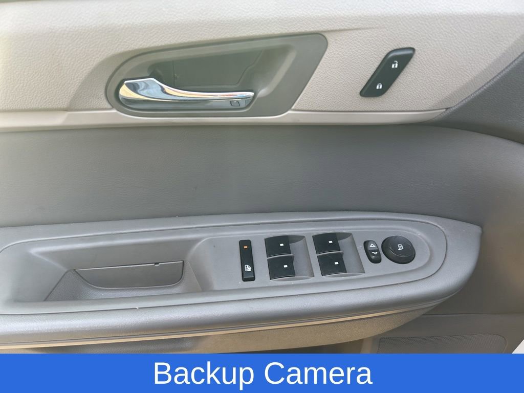 Used 2016 Chevrolet Traverse LS image 7