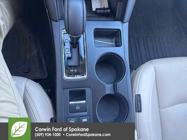 Used 2019 Subaru Outback 2.5i Limited w/ Popular Package #2 image 12