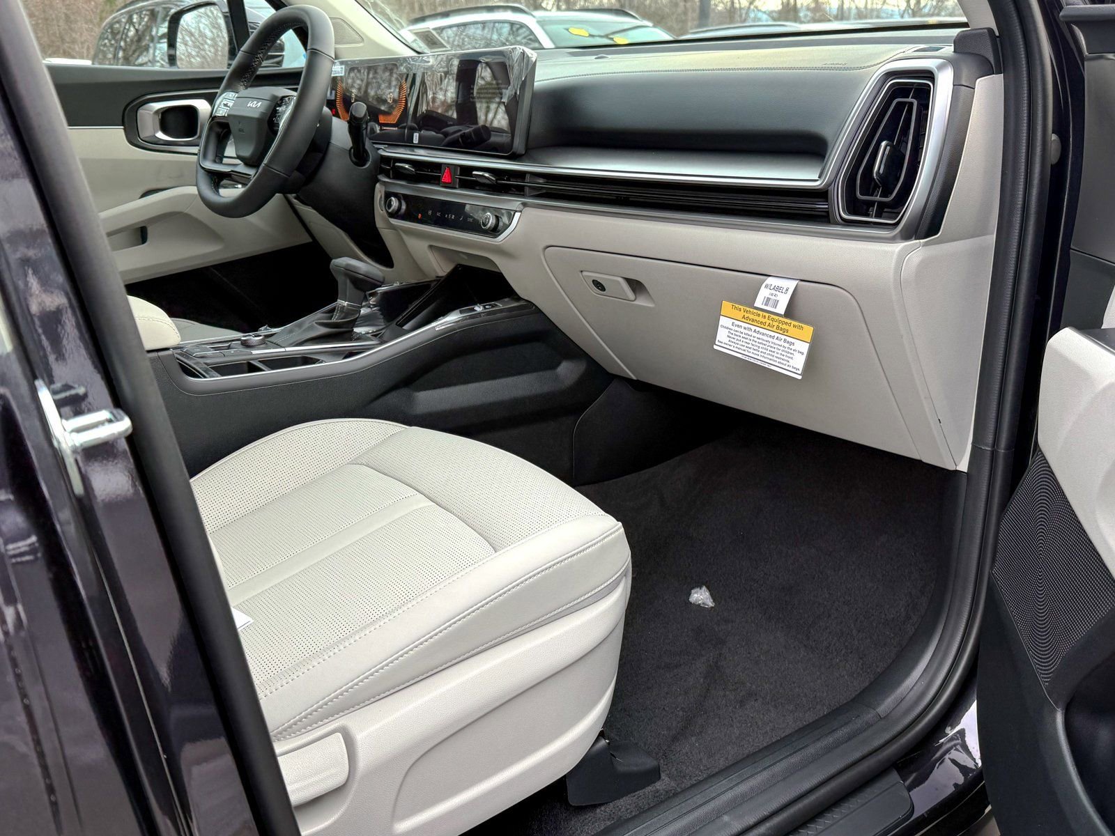 New 2026 Kia Sorento S w/ S Panoramic Sunroof Package image 9