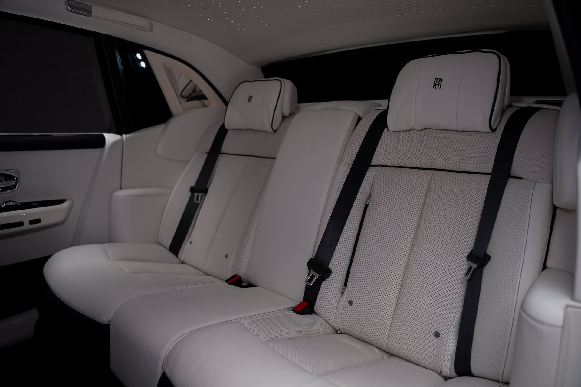 Used 2024 Rolls-Royce Phantom Extended Wheelbase RWD image 71