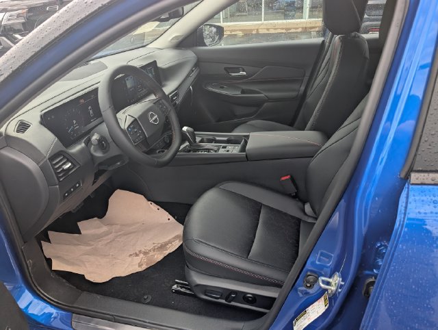 New 2027 Nissan Sentra SR w/ SR Premium Package FWD image 13