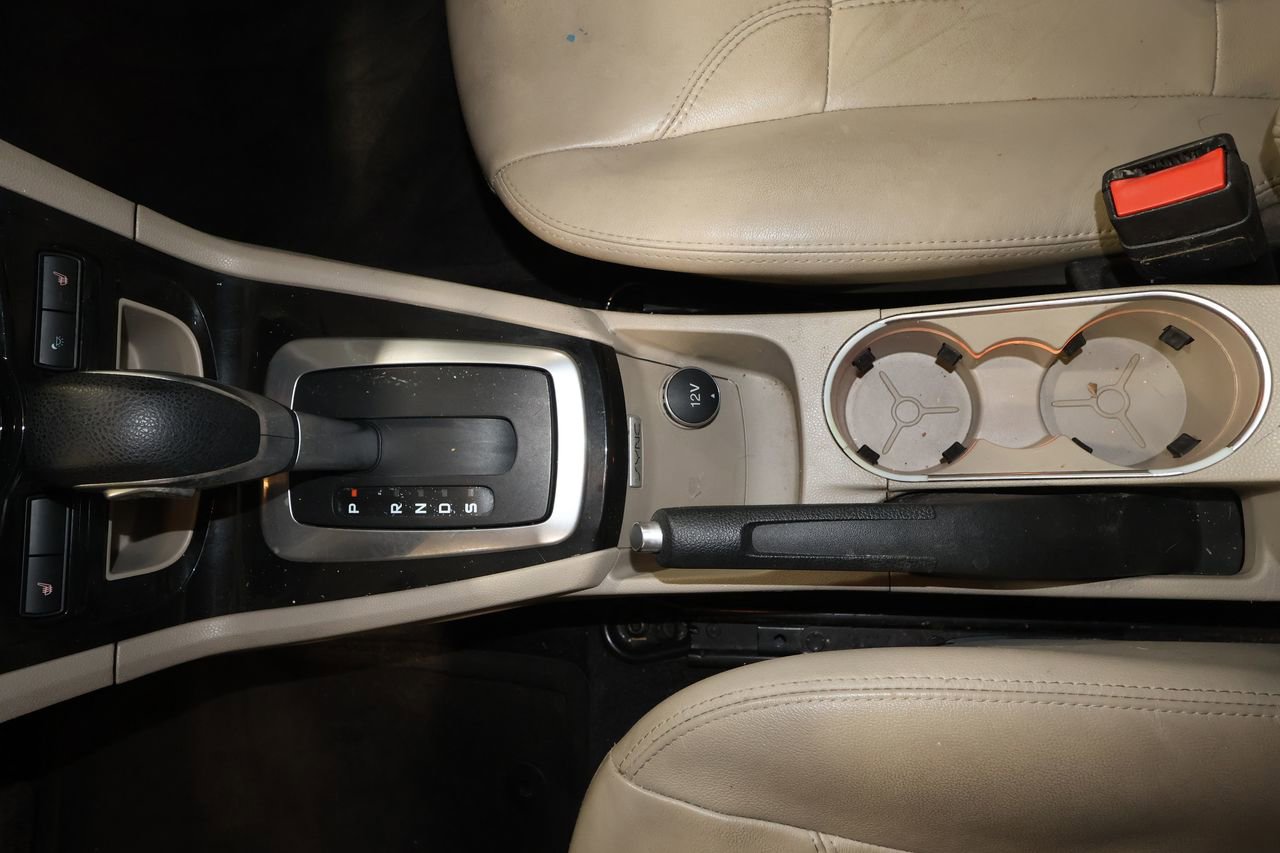 Used 2016 Ford Fiesta Titanium w/ Exterior Protection Package image 9