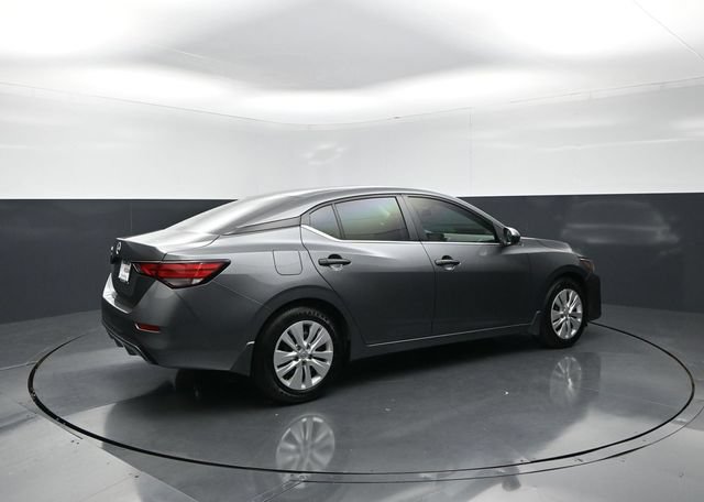 Used 2025 Nissan Sentra S w/ Lighting Package FWD image 7