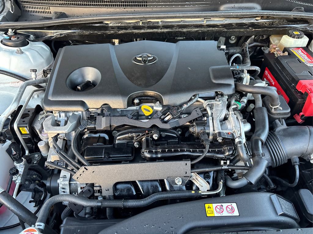 Used 2018 Toyota Camry LE image 13