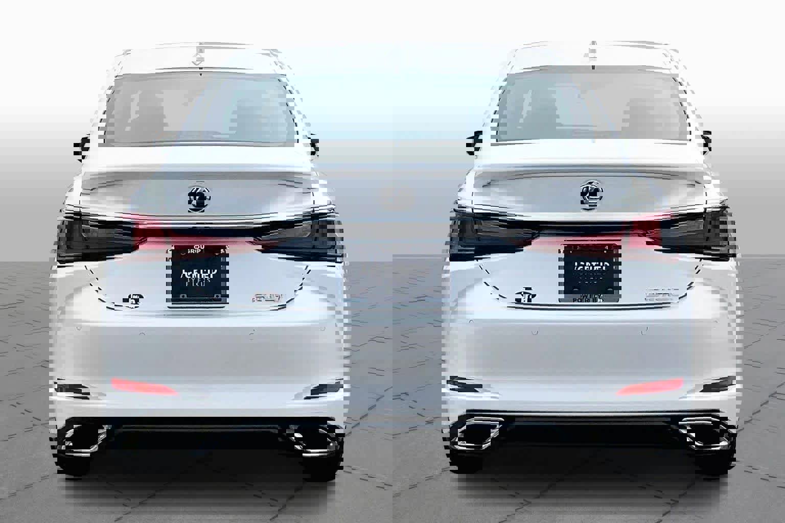 Certified 2025 Lexus ES 350 w/ Premium Package image 5