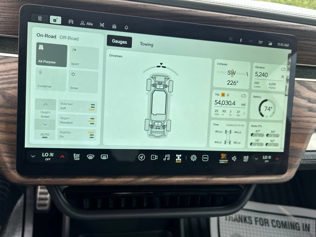 Used 2022 Rivian R1T Adventure AWD/4WD image 27