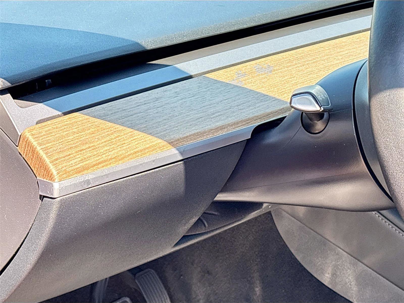 Used 2023 Tesla Model 3 Standard Range image 10