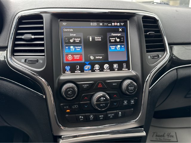 Used 2017 Jeep Grand Cherokee Trailhawk w/ Trailhawk Luxury Group AWD/4WD image 35
