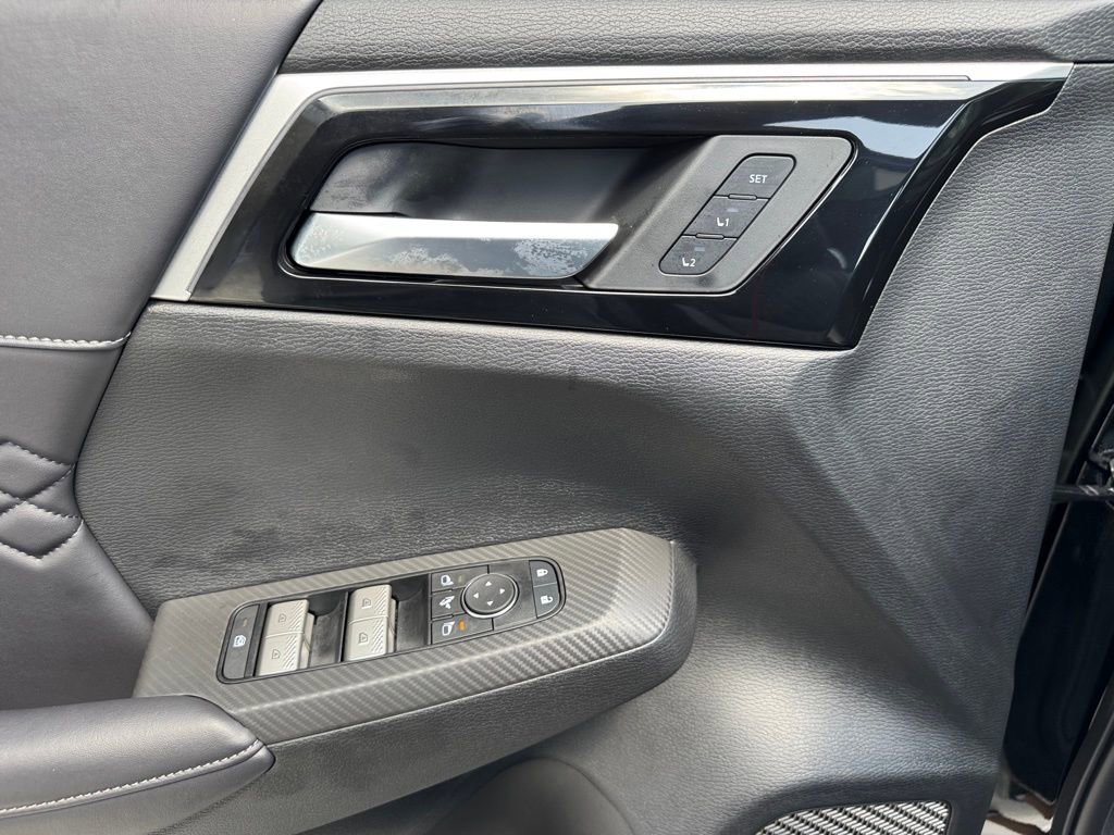 New 2025 Mitsubishi Outlander SEL Black Edition image 32