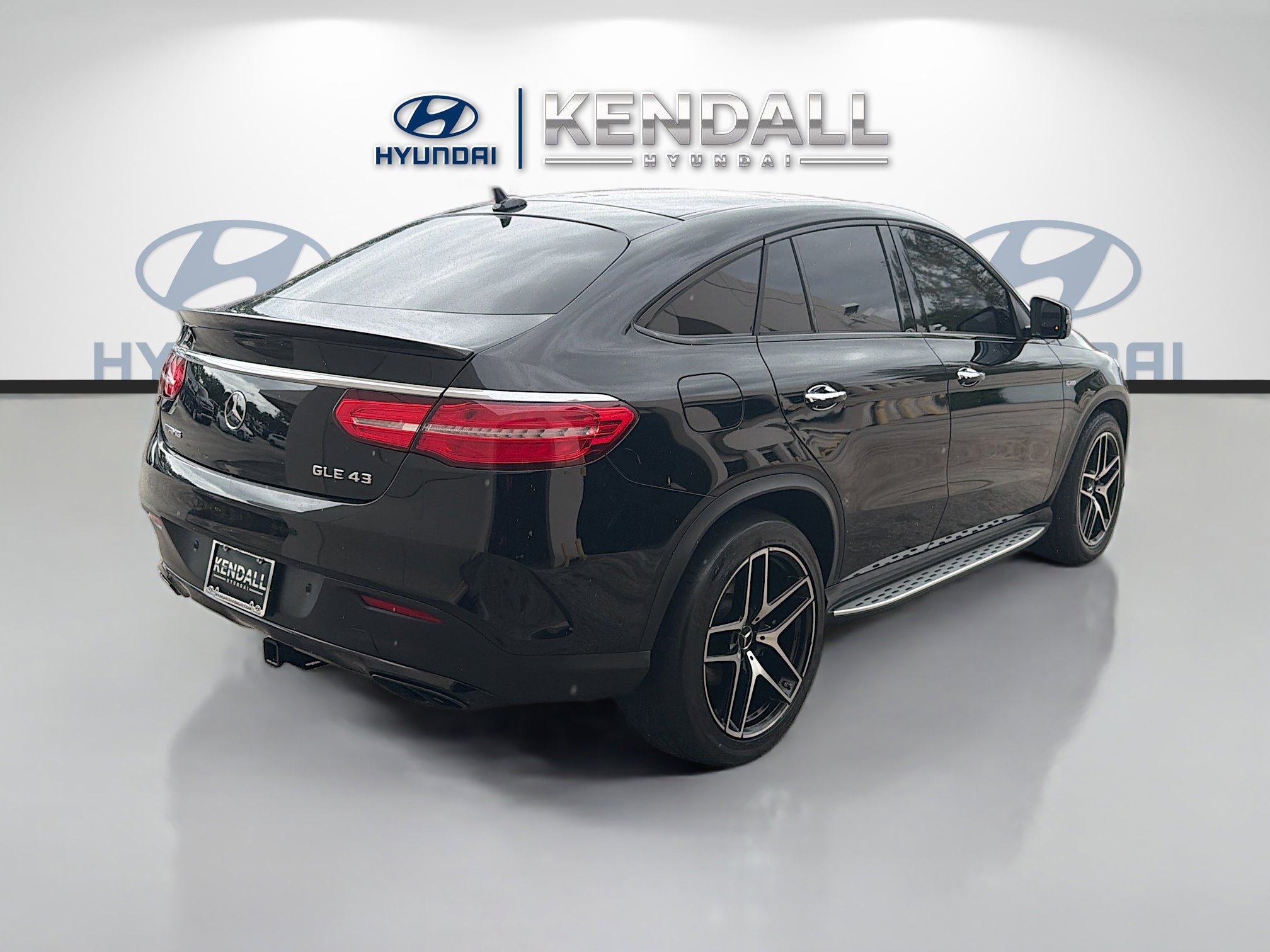 Used 2019 Mercedes-Benz GLE 43 AMG 4MATIC Coupe w/ Premium 3 Package image 6
