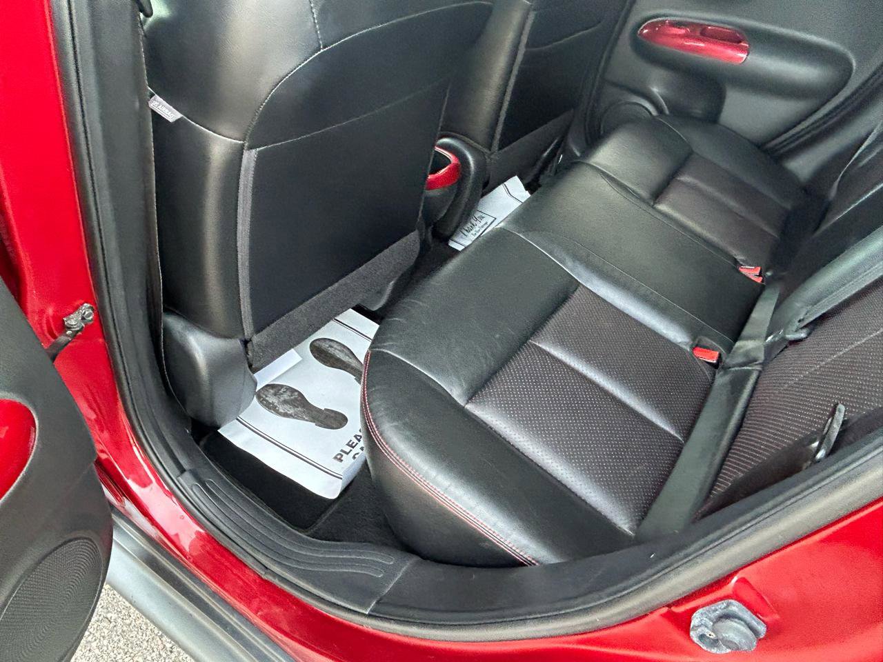 Used 2014 Nissan Juke SL image 9
