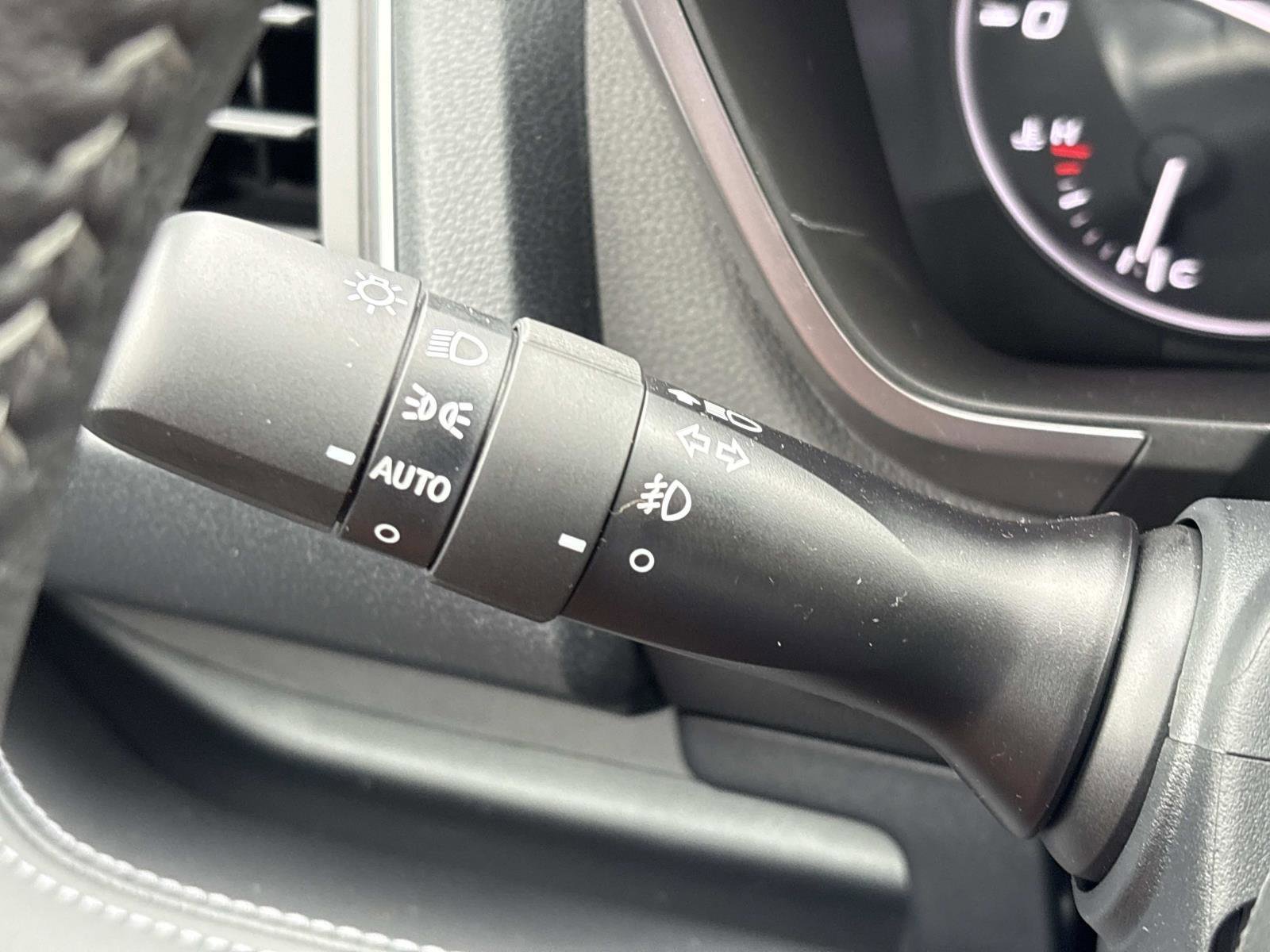 New 2025 Subaru Ascent Limited image 32