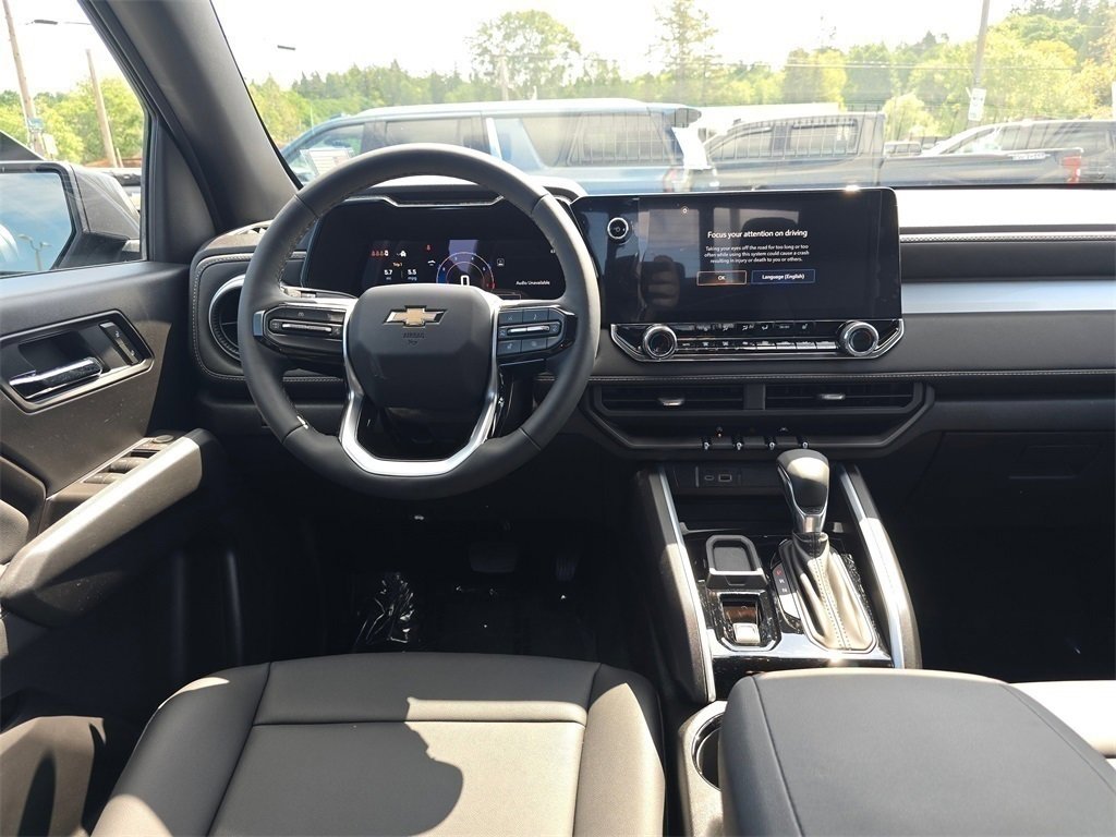 New 2025 Chevrolet Colorado LT w/ LT Convenience Package image 6