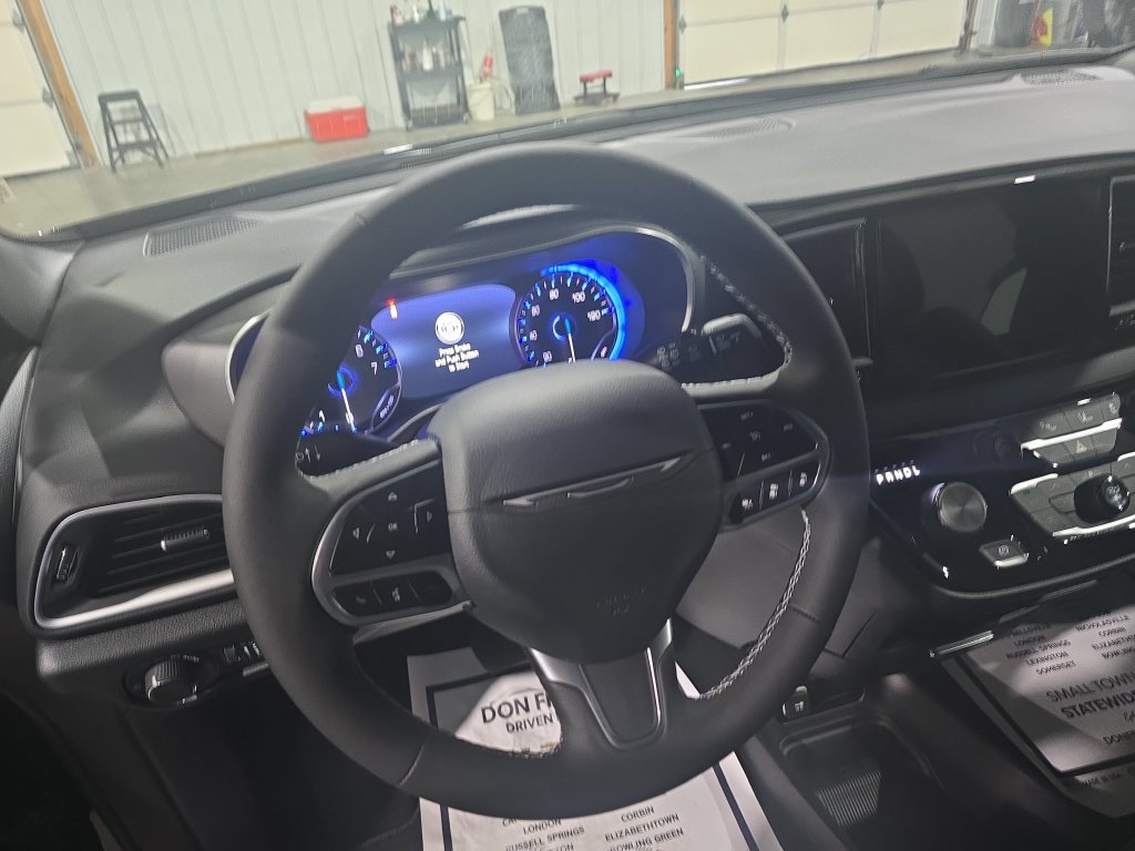 New 2027 Chrysler Pacifica LX FWD image 16