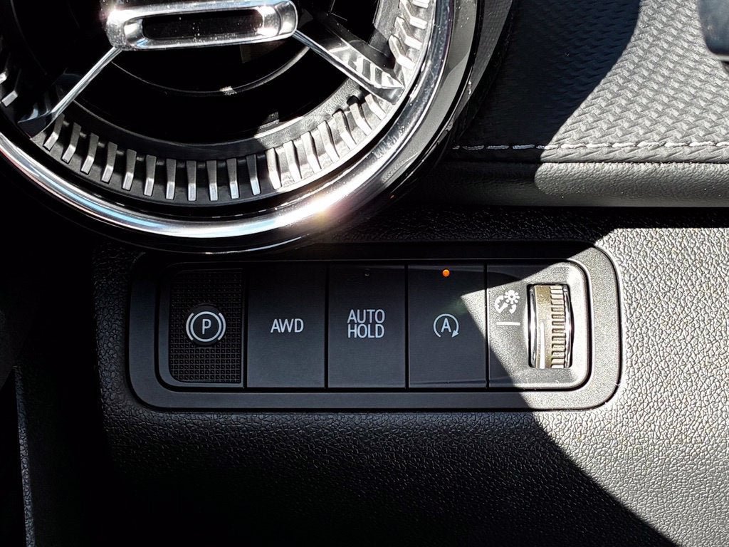 New 2027 Chevrolet Equinox LT AWD/4WD image 8