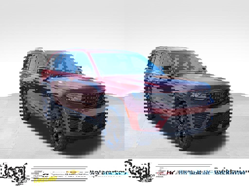 Used 2022 Jeep Grand Cherokee Altitude image 1