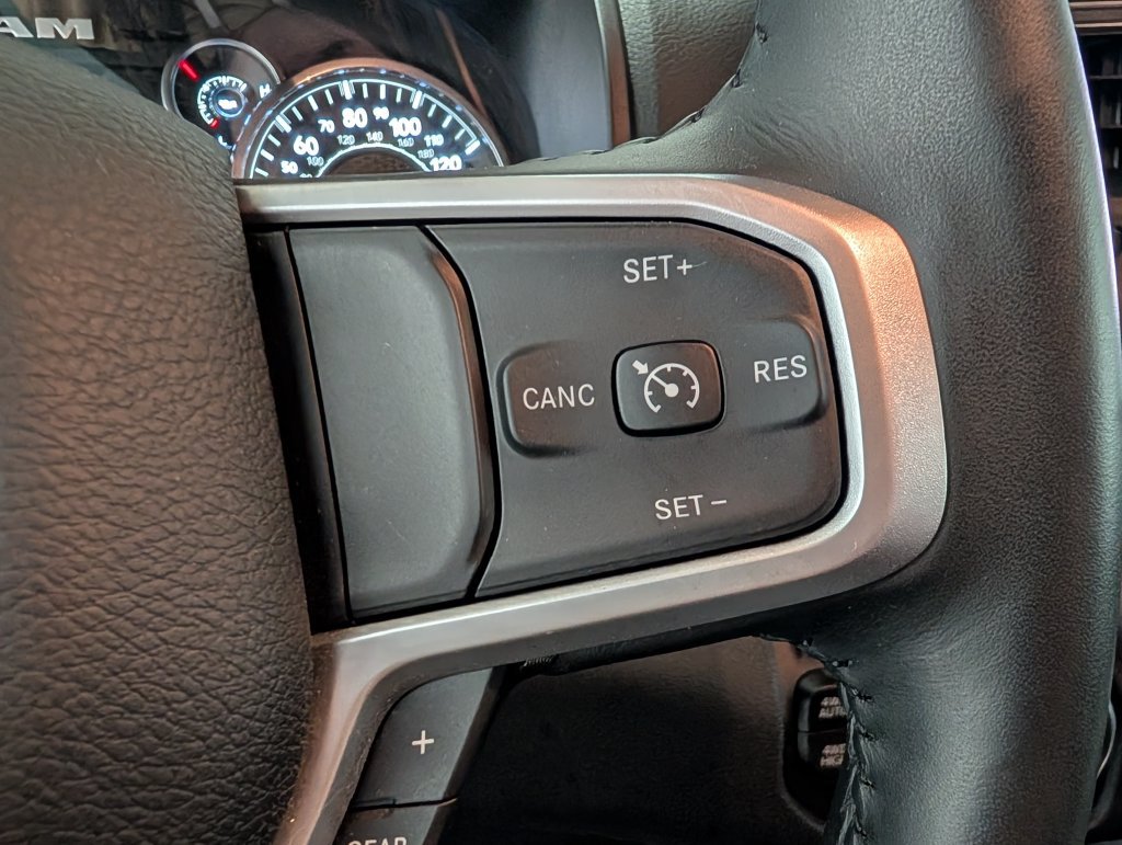 Used 2023 RAM 1500 Big Horn AWD/4WD image 17